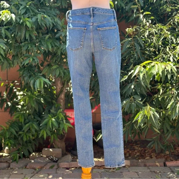 Universal Thread Ripped Jeans - Picture 2 of 6